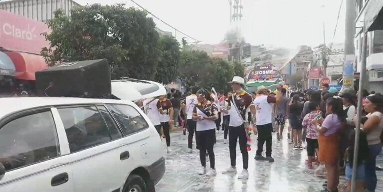 Ilo y Moquegua se llenan de color y tradición con vibrantes celebraciones de carnaval