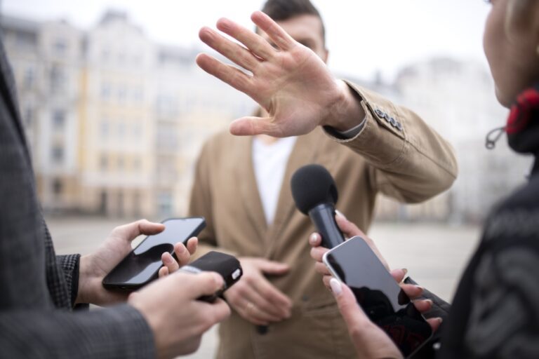 Periodistas, libertad de expresión y democracia