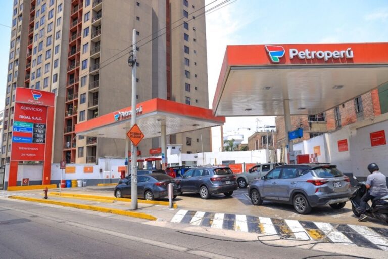 Petroperú, el peor ejemplo estatal: $804.9 millones en pérdidas