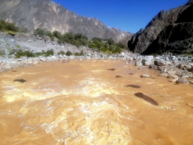 Ejecutivo conforma nueva Mesa de Diálogo por contaminación del río Coralaque