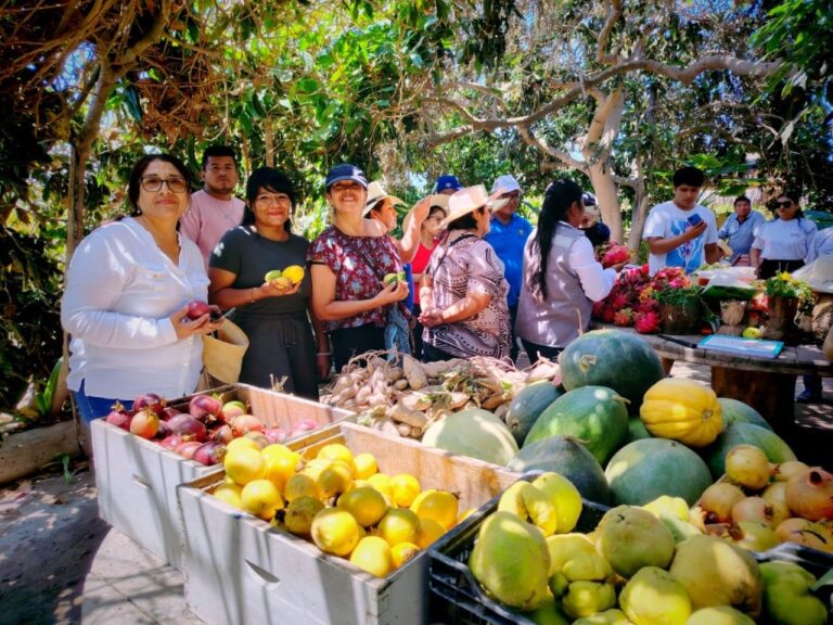 Emprendedores turísticos de Cocachacra participaron en pasantía en fundo Puma