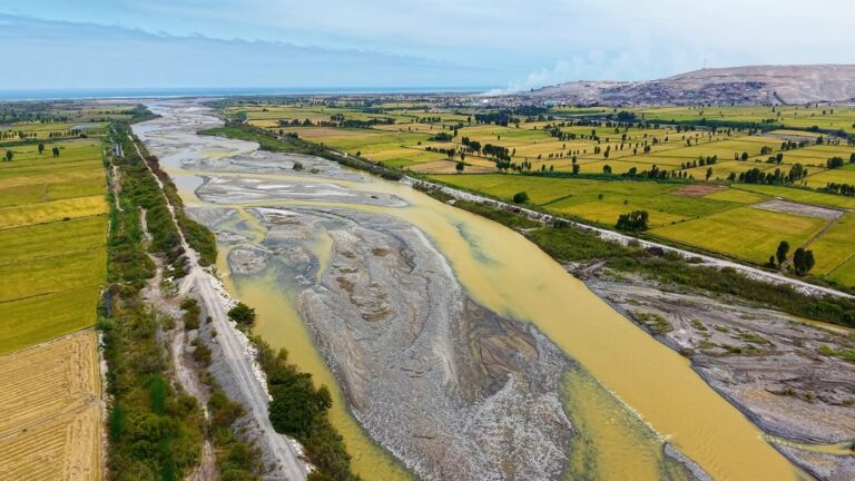 Constatan nueva coloración amarillenta: “el río Tambo sigue contaminado”, dice ingeniera