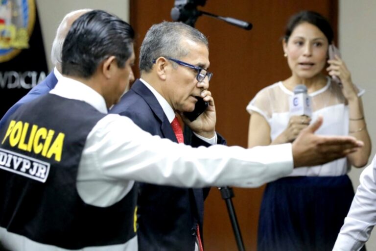 Condenan a 15 años a Humala y Heredia: él va a prisión, ella se refugia en embajada de Brasil
