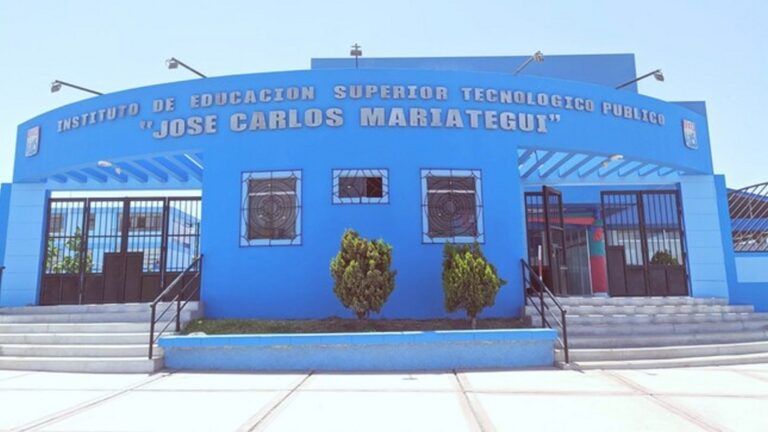 Jóvenes en proceso de reintegración social accederán a becas integrales