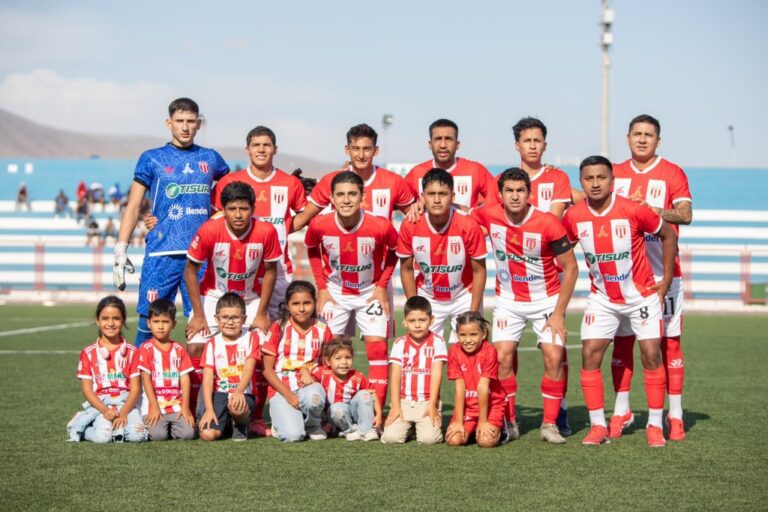 102 aniversario del Club Nacional en Mollendo