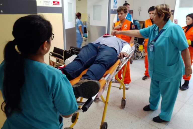 Varón ataca con arma blanca a pescador que defendió a comerciante acosada