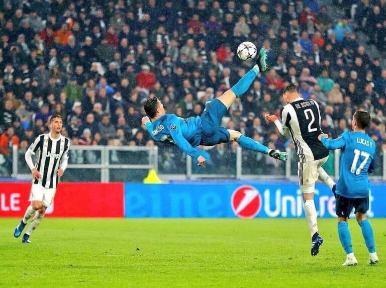 ¿Chilena o chalaca?