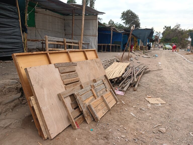 Comerciantes de “Chacra a la Olla” piden reubicación debido a obra de defensa ribereña