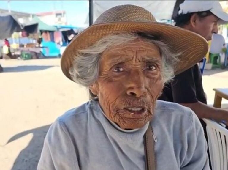Celebran el Día de la Madre con homenajes, pero no todas lo pasan acompañadas