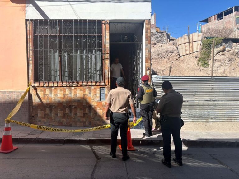 Delincuentes armados asaltan vivienda a plena luz del día cerca de comisaría en Moquegua