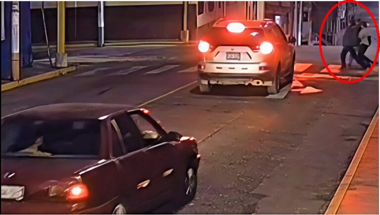 Grave atropello en el centro de Mollendo dejó tres mujeres heridas