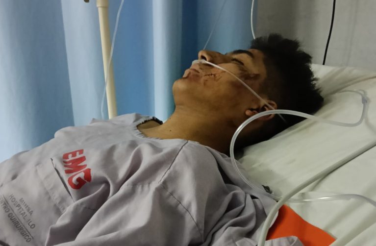 Organizan pollada solidaria para trasladar a joven gravemente herido en accidente de la ruta 1A