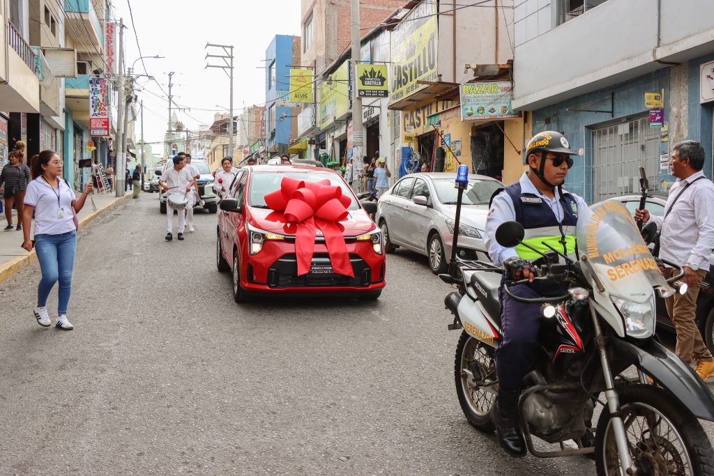 Empresarios de playas de Mollendo sortearan automovil por el Dia de la Madre 01052025 2 La Prensa Regional