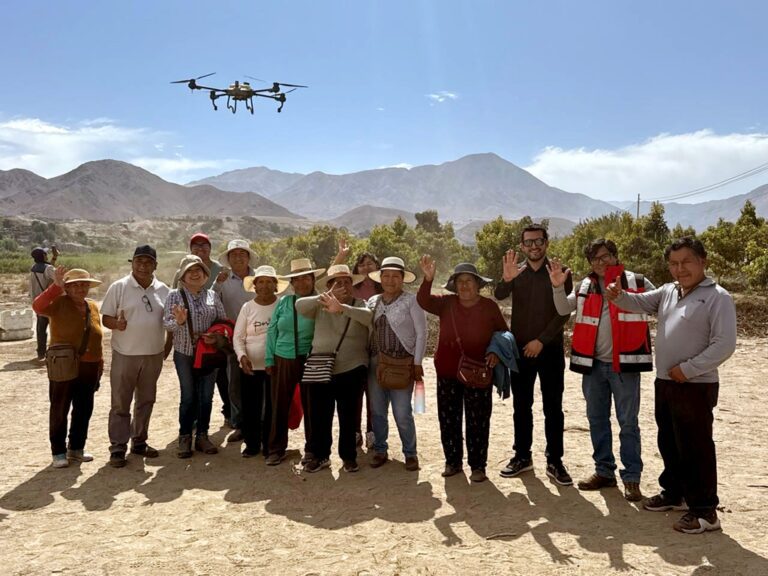 Anglo American impulsa la modernización agrícola en Moquegua con drones de alta tecnología