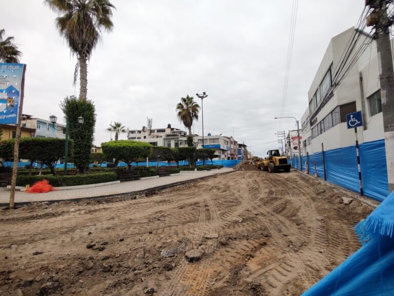Sedapar advierte falta de comunicación en obra de la plaza Bolognesi de Mollendo
