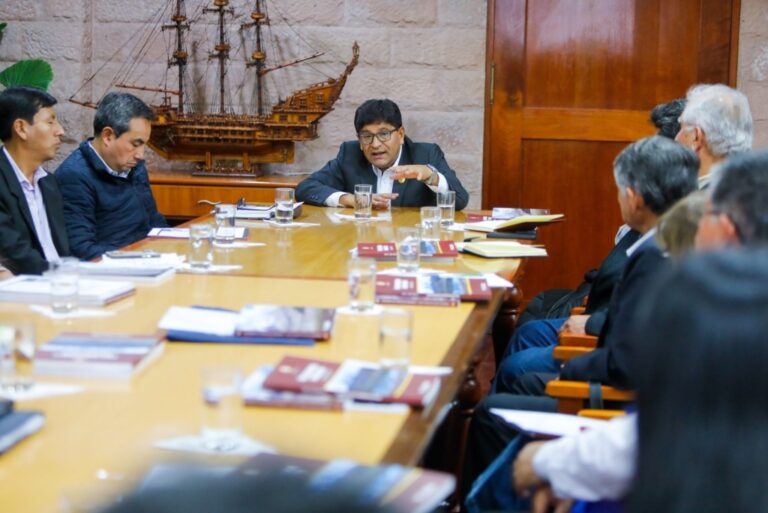 Más del 80 % de arequipeños desconfía del Gobierno Regional, según ENAHO 2024