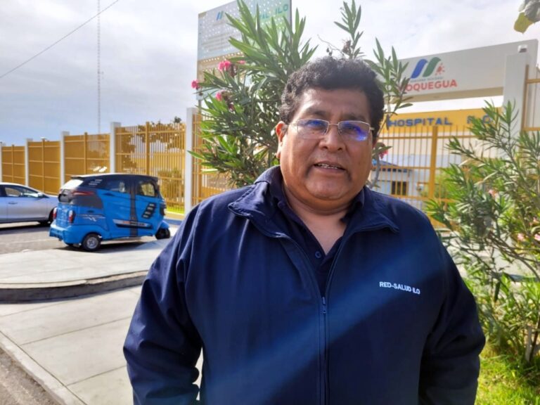 Trabajadores del Hospital de Ilo radicalizan protestas y exigen renuncia de autoridades de Salud