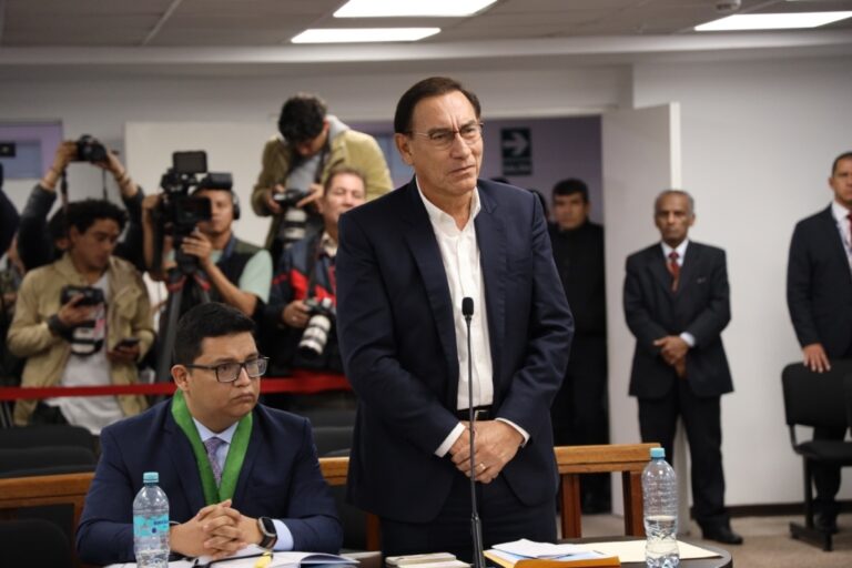 Fiscal Juárez Atoche estima que sentencia contra Martín Vizcarra se dará en octubre