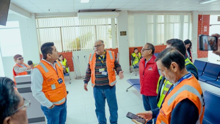Autoridades visitan aeropuerto de Ilo y CORPAC descarta impedimentos técnicos para reanudar vuelos