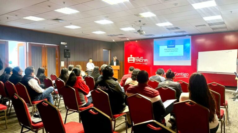Caja Tacna refuerza sus capacidades institucionales con capacitación estratégica para funcionarios