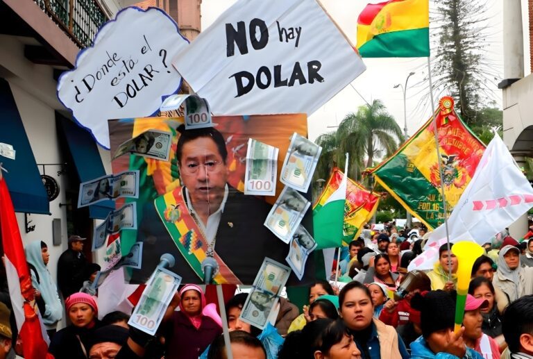 Perú: modelo de mercado supera al modelo de izquierda de Bolivia