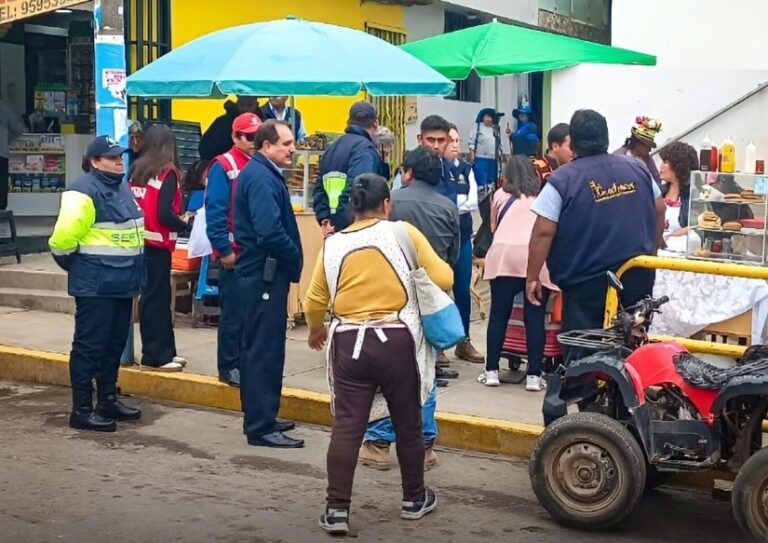 Refuerzan seguridad en exteriores del mercado Cocachacra