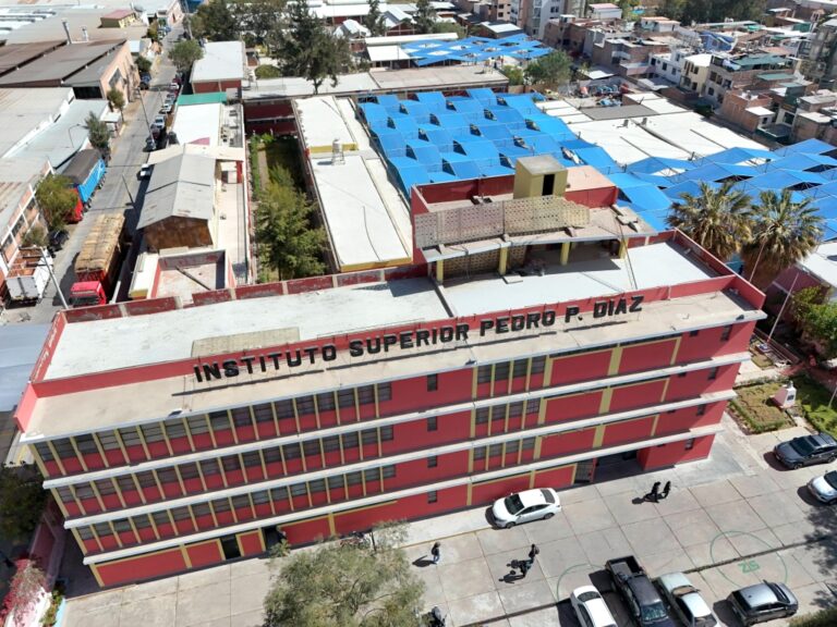 Pedro P. Díaz celebra medio siglo con talleres y laboratorios de primer nivel