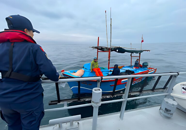 Capitanía de Puerto de Mollendo intervino a dos EP