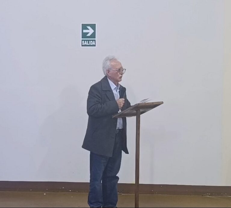 Exalcalde Julio Díaz destaca importancia de estudio sobre fuentes de agua para consumo humano en Ilo