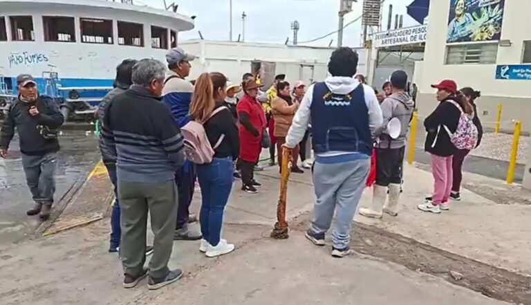 Pescadores artesanales rechazan cierre anticipado de la pesca de pota