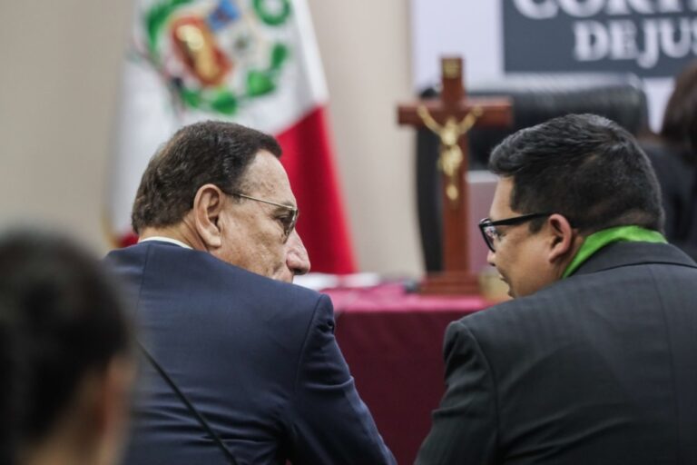 Piden prisión preventiva para Martín Vizcarra por caso de coimas