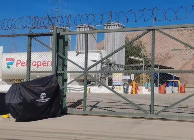 Petroperú descarta fuga de gas en planta de regasificación tras alerta de colegio