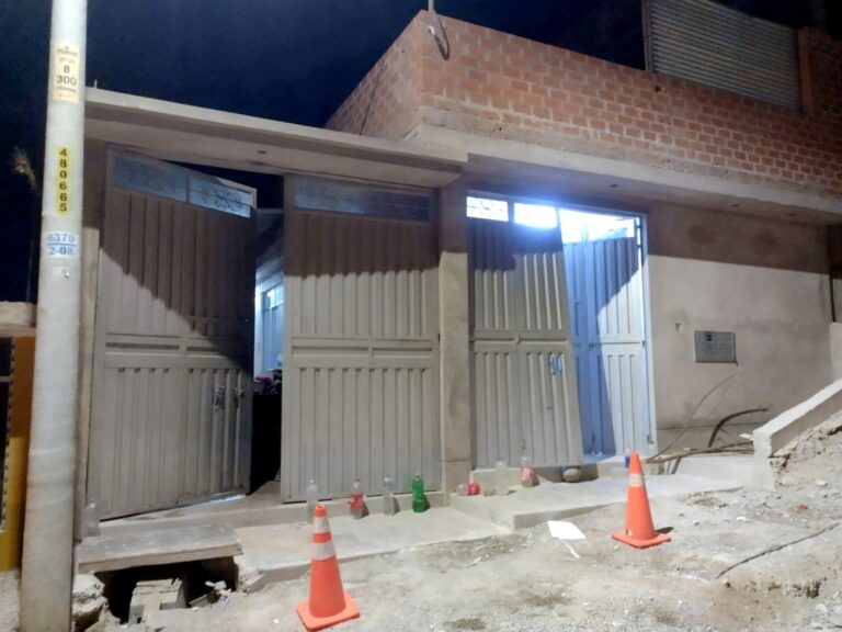 Delincuentes hurtaron dos viviendas en San Antonio