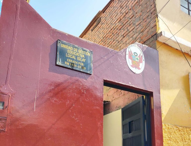 UGEL Islay advirtió a colegios por alerta de tsunami  