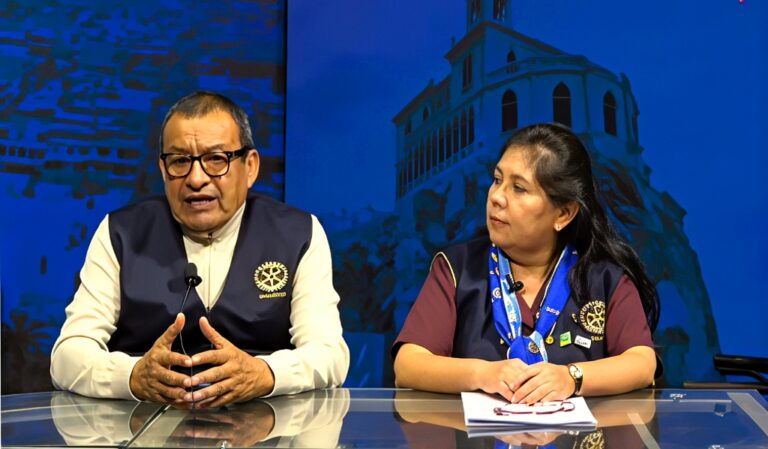 Rotary Club Mollendo organiza campaña para gestantes