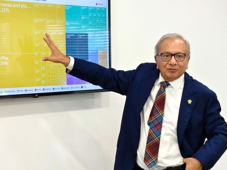 Carlos Anderson denuncia venta de leyes y lobbys en el Congreso