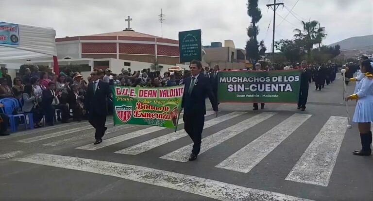 I.E. Deán Valdivia celebró su 102° aniversario con emotivos actos centrales 