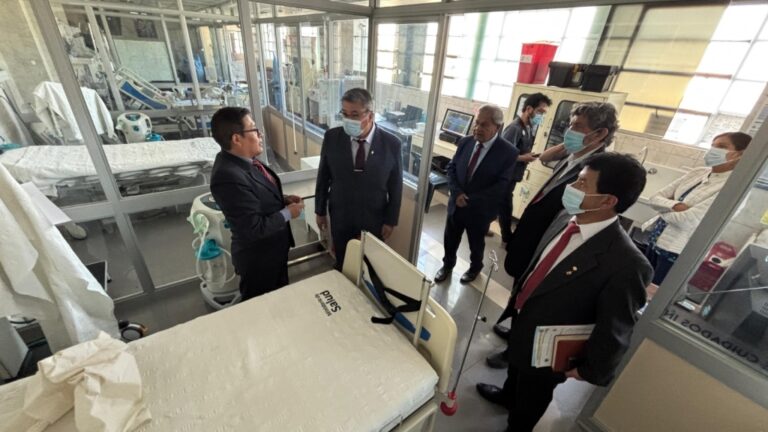 Hospital Honorio Delgado recibe equipamiento por S/ 7 millones