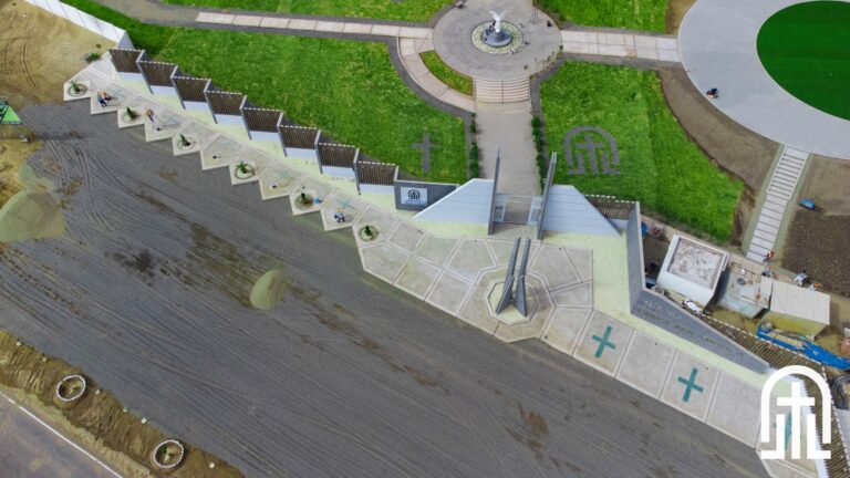 Inauguran Camposanto El Paraíso en la Pampa Inalámbrica