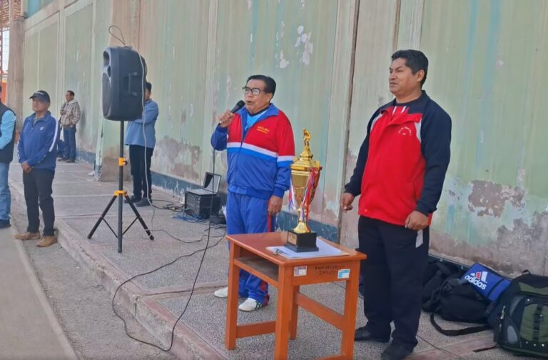 Docentes inauguran Juegos Magisteriales 2025 “Carlos Cornejo Suclla” en Ilo