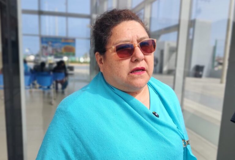 Lanzan campaña para vacunar más de 11 mil perros en Islay