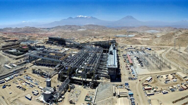 Cerro Verde gana más con menos: USD 527 millones en medio año
