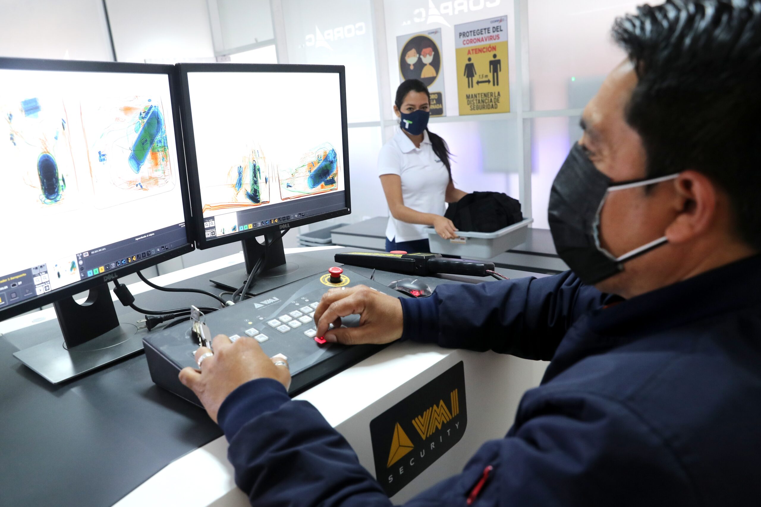 Trinquetes Políticos: "Gran descubrimiento" del consejero Noguera 2 Aeropuerto de Ilo 2 0921 scaled La Prensa Regional