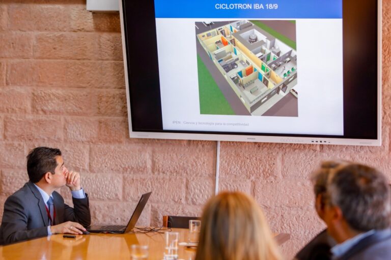 Proyectan instalación de ciclotrón para fortalecer medicina nuclear en Arequipa 