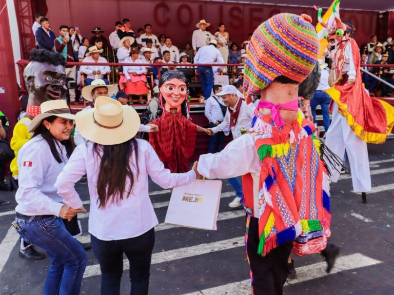 Mejía no levanta: 10 obras sin ejecutar y solo 21% de presupuesto ejecutado