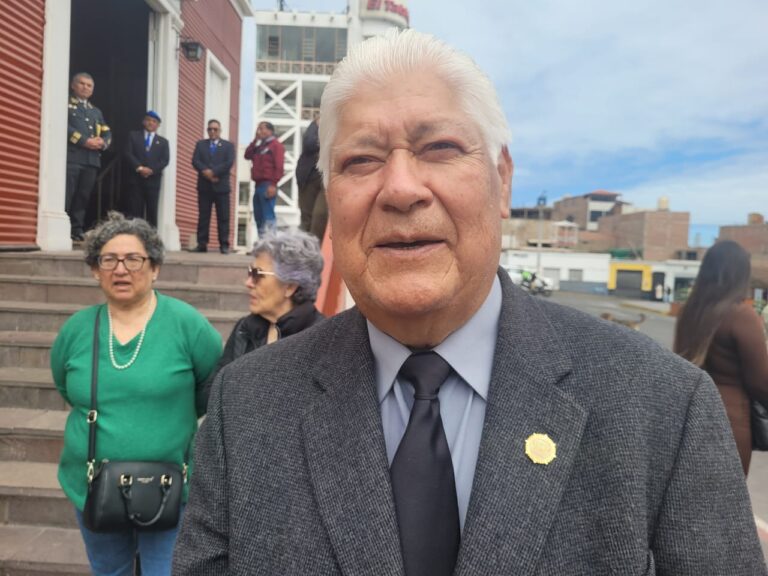 Subprefecto advierte: licencias solo son válidas hasta las 11 p. m.