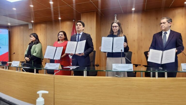 Firman convenio para estudios de nueva vía alterna Moquegua – Ilo