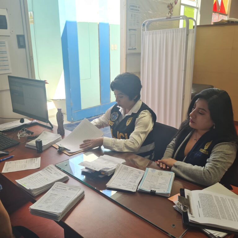 Fiscalía investiga permisos irregulares para protestas