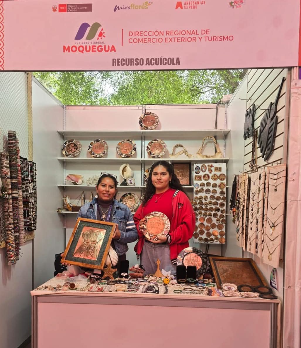 Francisca Fernanda Huanca Araujo en la Feria Nacional de Artesania 0825 2 La Prensa Regional