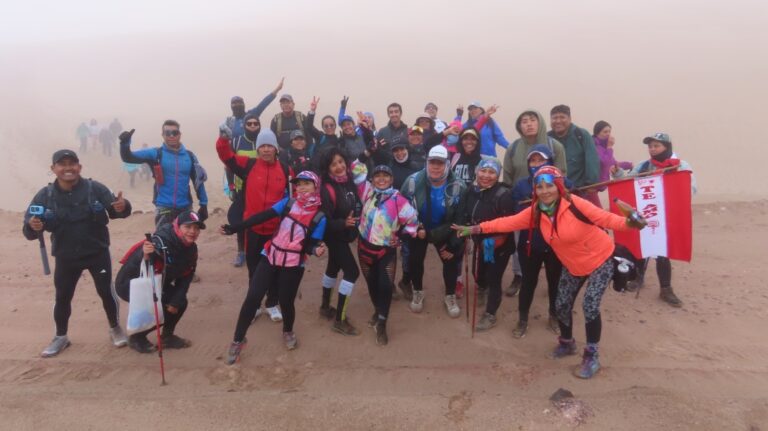 Grupo Ilo Running Adventures realizó exigente excursión al cerro Chololo 